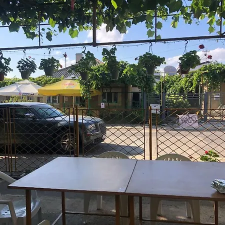 Casa Petre ホームステイ